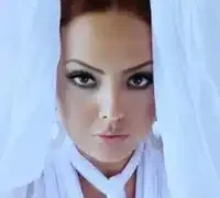 Ebru Gündeş – Araftayım